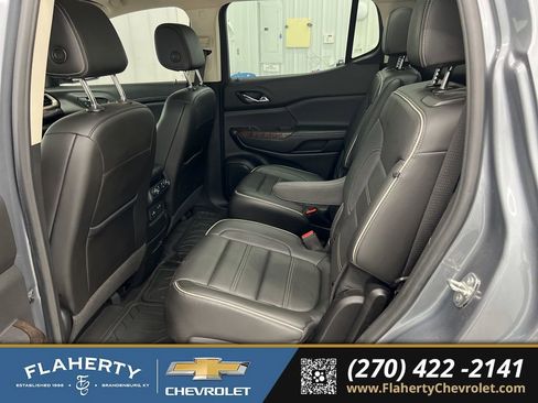 Used 2020 GMC Acadia Denali w/ Technology Package image 11