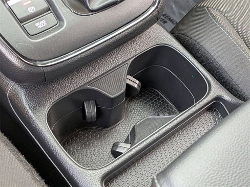 Used 2025 Honda CR-V LX image 18