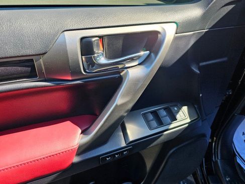 Used 2022 Lexus GX 460 Premium image 26