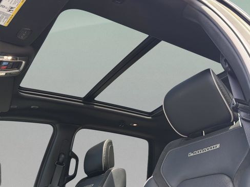 New 2026 RAM 1500 Laramie w/ Night Edition image 16