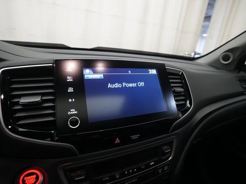 Certified 2023 Honda Ridgeline RTL image 6