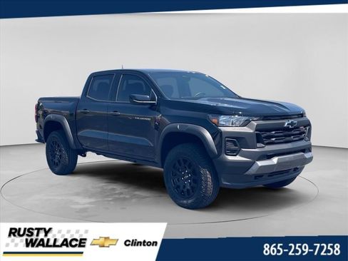 New 2026 Chevrolet Colorado Trail Boss AWD/4WD image 1