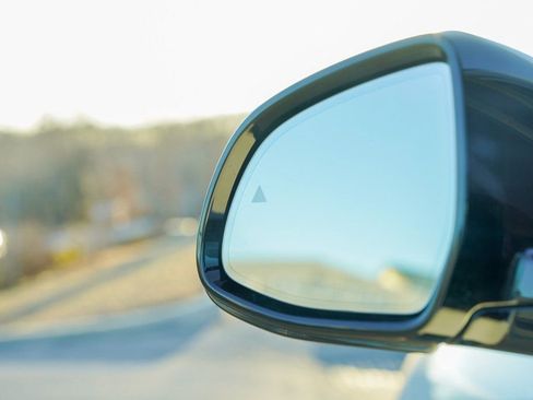 Used 2023 BMW X5 xDrive45e w/ M Sport Package image 15