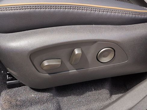 New 2026 Chevrolet Traverse High Country w/ LPO, Floor Liner Package FWD image 16