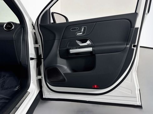 Certified 2026 Mercedes-Benz GLA 250 image 24