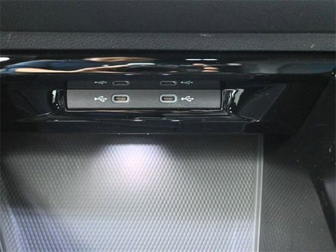 New 2026 Volkswagen Golf w/ Euro Style Package image 9