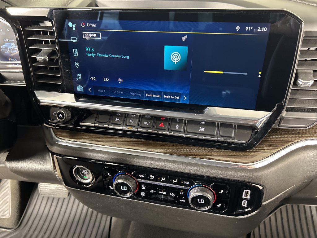 Used 2023 Chevrolet Silverado 1500 LT AWD/4WD image 17