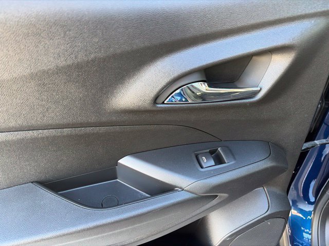 Used 2024 Chevrolet Trax LS w/ Driver Confidence Package FWD image 24
