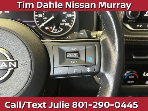 Used 2023 Nissan Rogue SV w/ SV Premium B Package AWD/4WD image 25