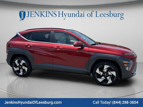 New 2026 Hyundai Kona Limited FWD image 2