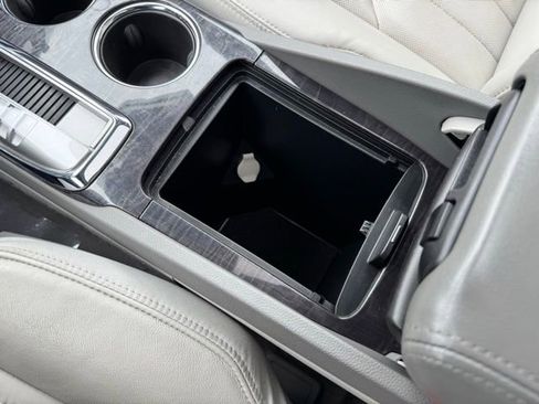 Used 2016 Buick Enclave Leather image 24