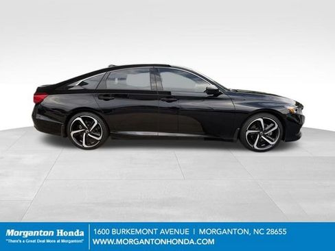 Used 2022 Honda Accord Sport image 9