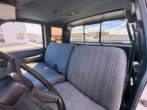Used 1991 GMC Sierra 1500 4x4 Extended Cab image 12