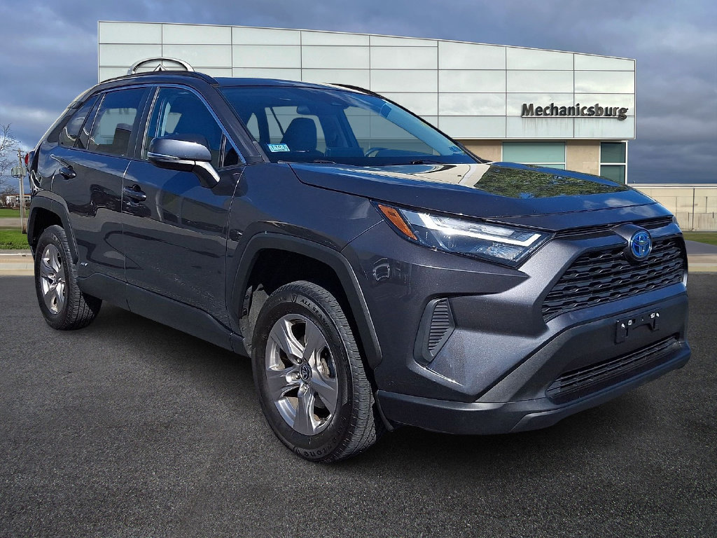 Used 2023 Toyota RAV4 XLE w/ Convenience Package AWD/4WD image 1