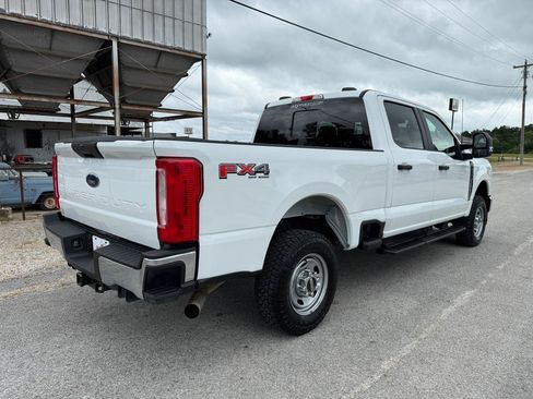 Used 2023 Ford F250 XL w/ FX4 Off-Road Package AWD/4WD image 6