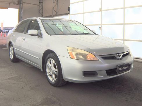 Used 2006 Honda Accord EX image 6