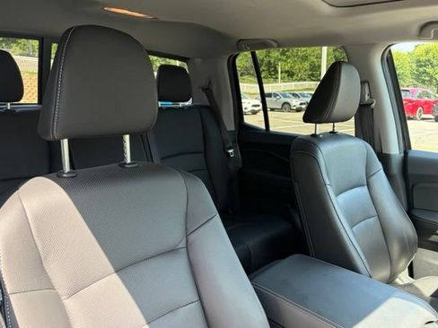 Certified 2025 Honda Ridgeline RTL image 29