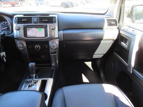 Used 2016 Toyota 4Runner SR5 image 13