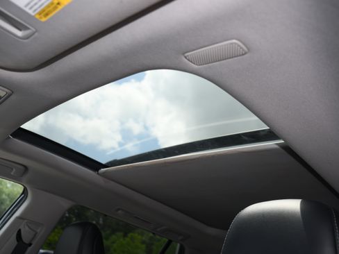 Certified 2024 Toyota Grand Highlander AWD image 7