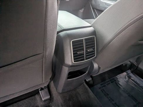 Used 2024 Kia Sportage LX image 16