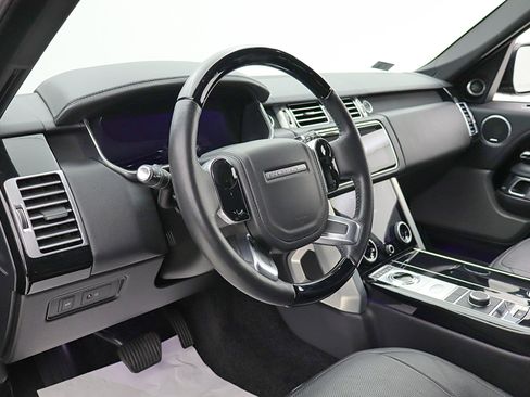 Used 2020 Land Rover Range Rover HSE image 21