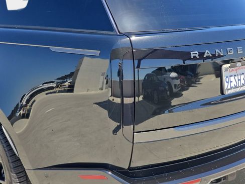 Certified 2023 Land Rover Range Rover SE AWD/4WD image 13