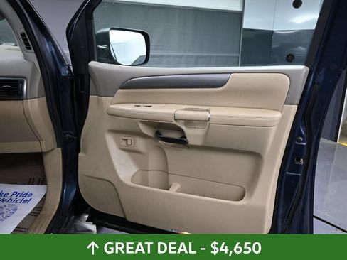 Used 2014 Nissan Armada SV AWD/4WD image 18