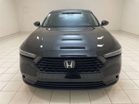 New 2025 Honda Accord SE image 25