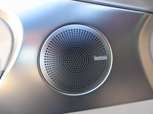 Used 2019 Genesis G70 3.3T Design image 18