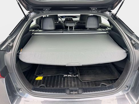 Certified 2022 Toyota Prius XLE AWD/4WD image 12