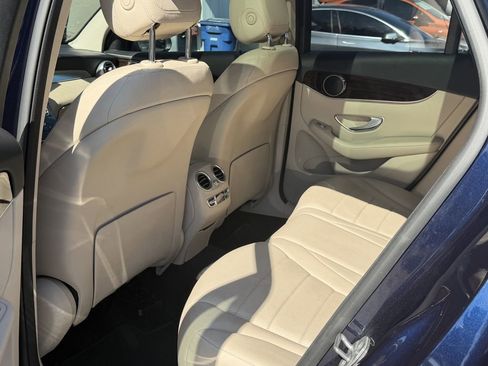 Used 2019 Mercedes-Benz GLC 300 GLC 300 image 23
