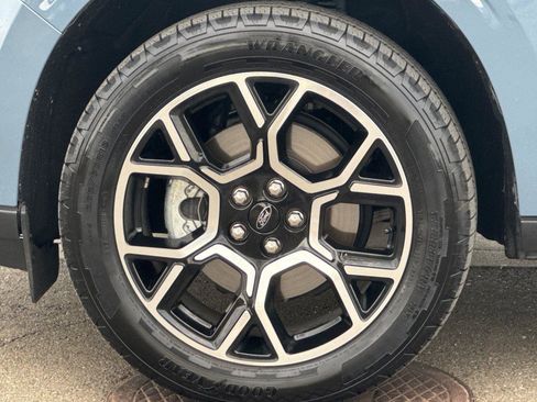 Used 2025 Ford Maverick Lariat image 26