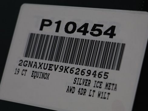 Used 2019 Chevrolet Equinox LT image 24