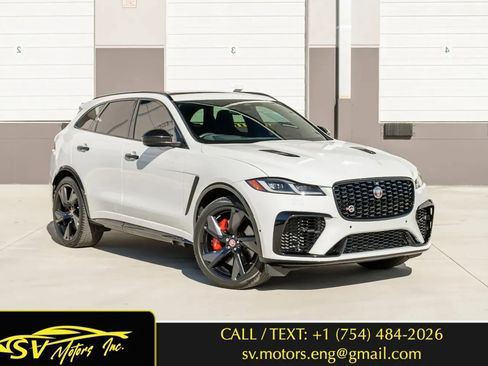 Used 2022 Jaguar F-PACE SVR AWD/4WD image 1