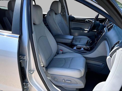 Used 2017 Buick Enclave Premium FWD image 9