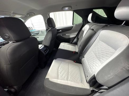 Used 2018 Chevrolet Equinox LS FWD image 24