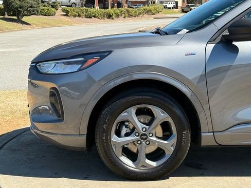 Used 2024 Ford Escape ST-Line image 12