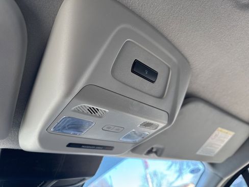 Used 2023 Ford Transit 250 Low Roof AWD w/ Exterior Upgrade Package image 28