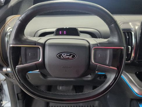 Used 2025 Ford Expedition Tremor AWD/4WD image 10