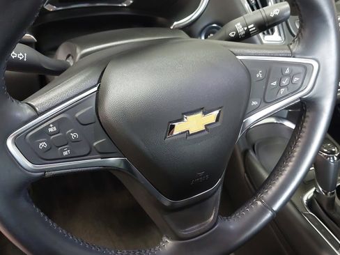 Used 2017 Chevrolet Malibu LT w/ Leather Package image 27