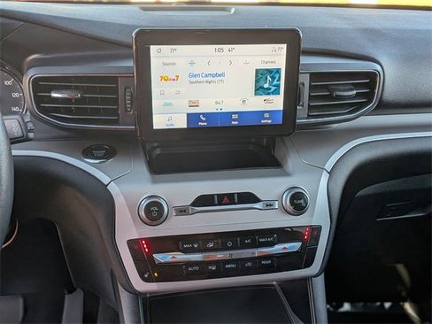 Used 2023 Ford Explorer XLT w/ Equipment Group 202A image 20