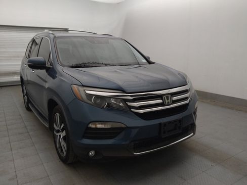 Used 2017 Honda Pilot Elite image 13