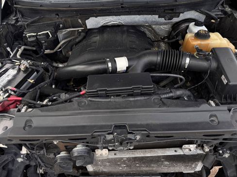 Used 2013 Ford F150 XLT w/ Luxury Equipment Group image 30