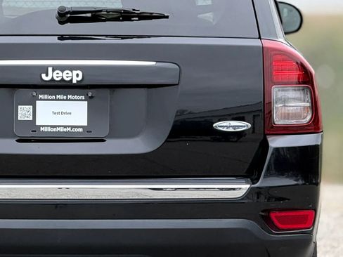 Used 2015 Jeep Compass High Altitude image 14