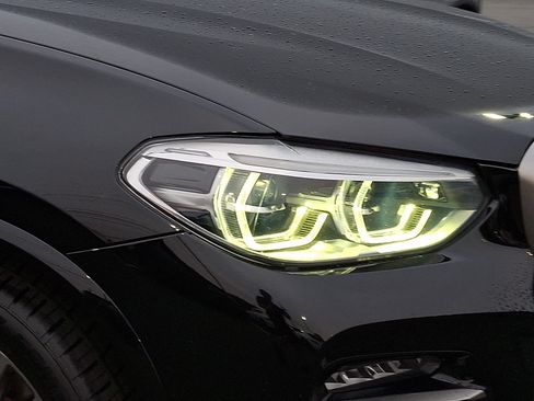 Used 2020 BMW X4 M40i w/ Premium Package AWD/4WD image 9