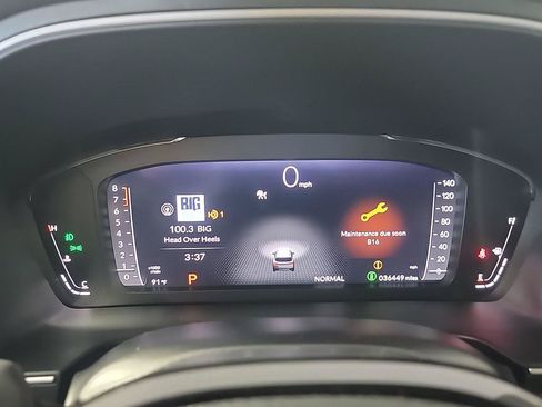 Certified 2025 Honda Pilot Black Edition image 26