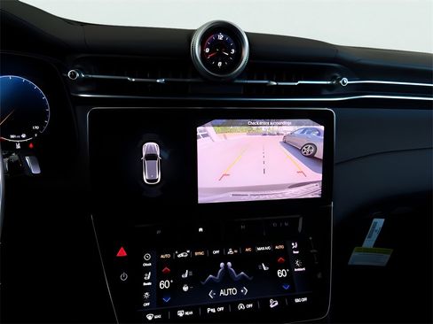 New 2024 Maserati Grecale GT image 33