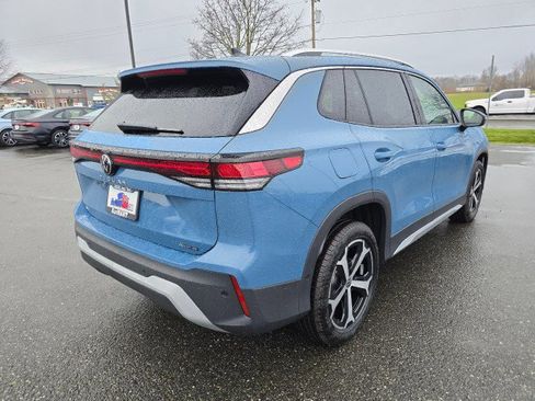 New 2026 Volkswagen Tiguan SE AWD/4WD image 3