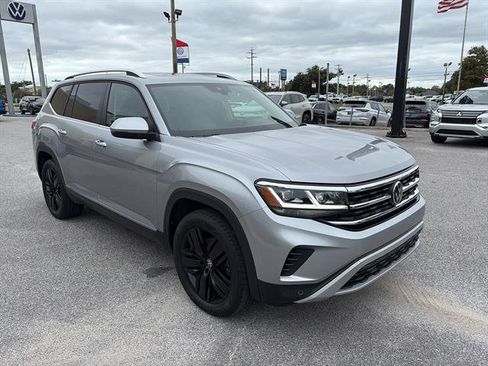Certified 2023 Volkswagen Atlas SEL image 8