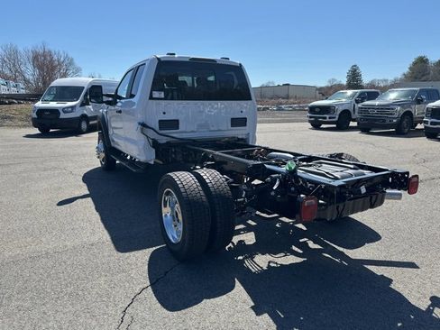 New 2025 Ford F450 XL w/ XL Chrome Package image 5